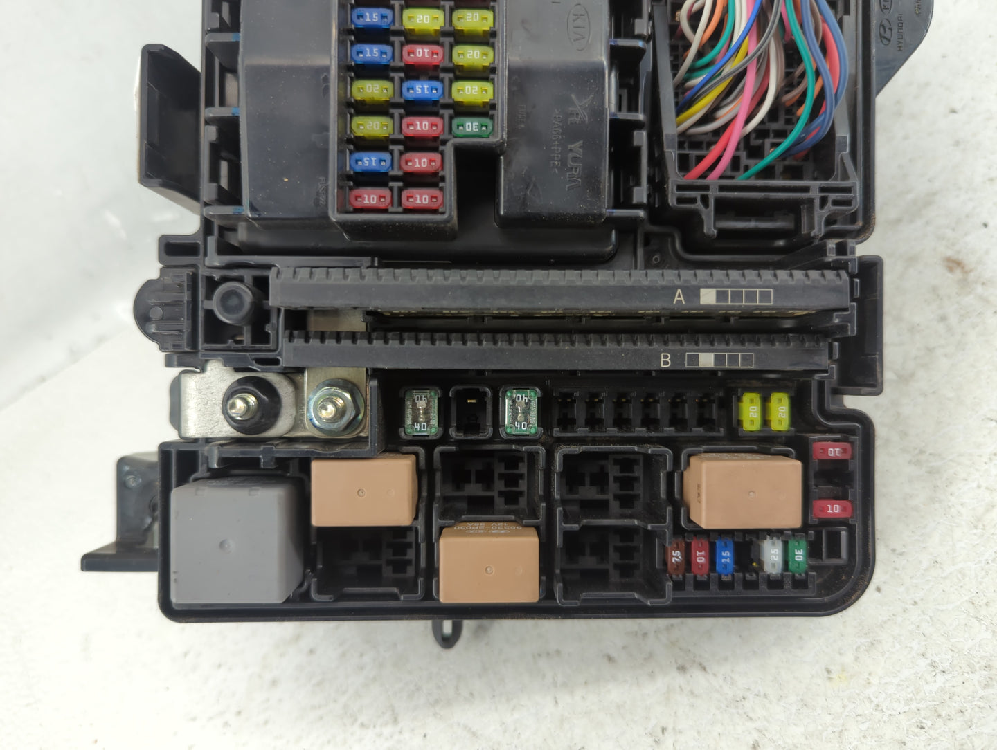 2015 Hyundai Sonata Fusebox Fuse Box Panel Relay Module P/N:6423-0102-7-000 Fits OEM Used Auto Parts - Oemusedautoparts1.com