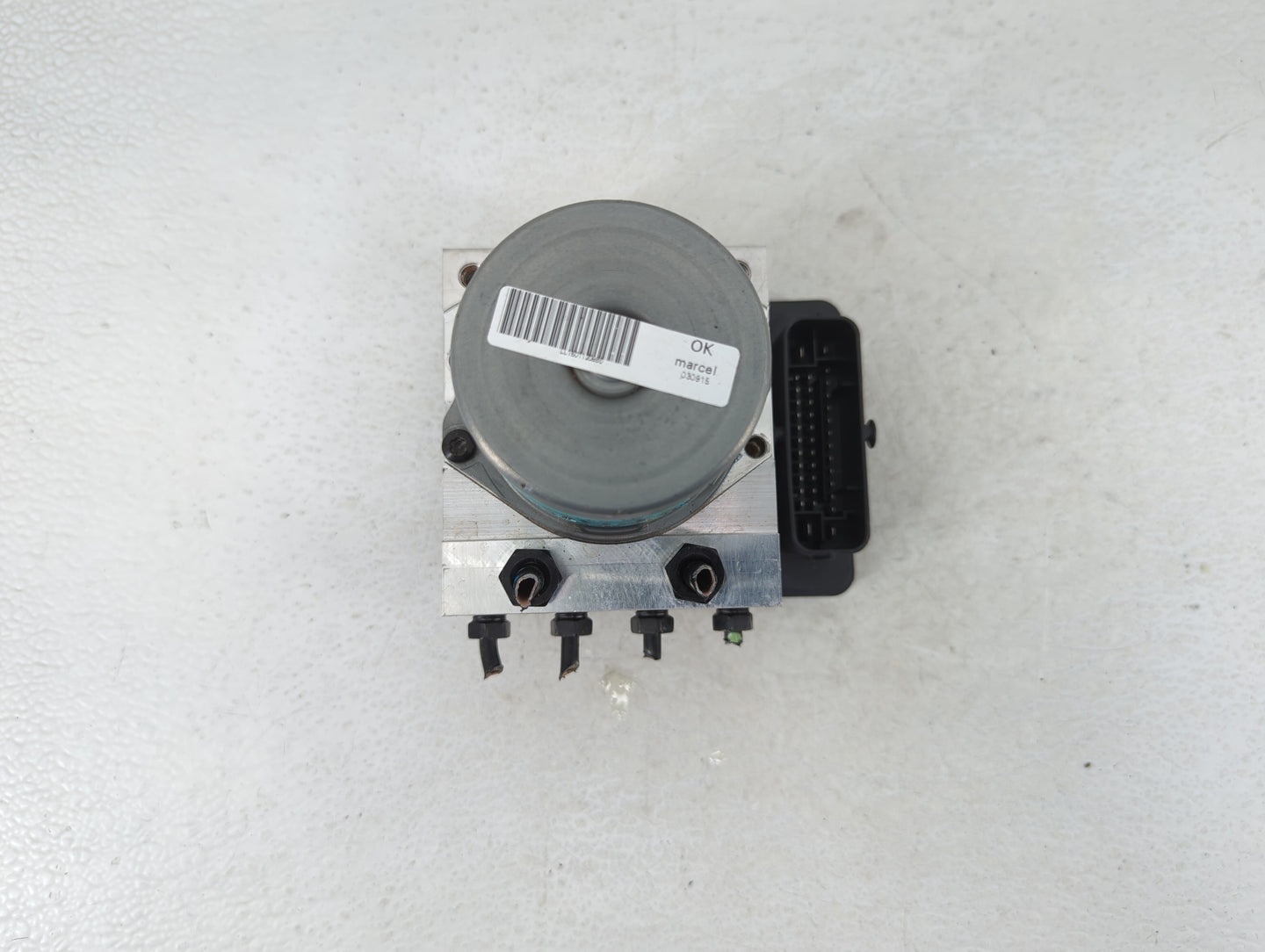 2015 Hyundai Sonata ABS Pump Control Module Replacement P/N:58920-C2200 C2589-20500 Fits OEM Used Auto Parts - Oemusedautopa