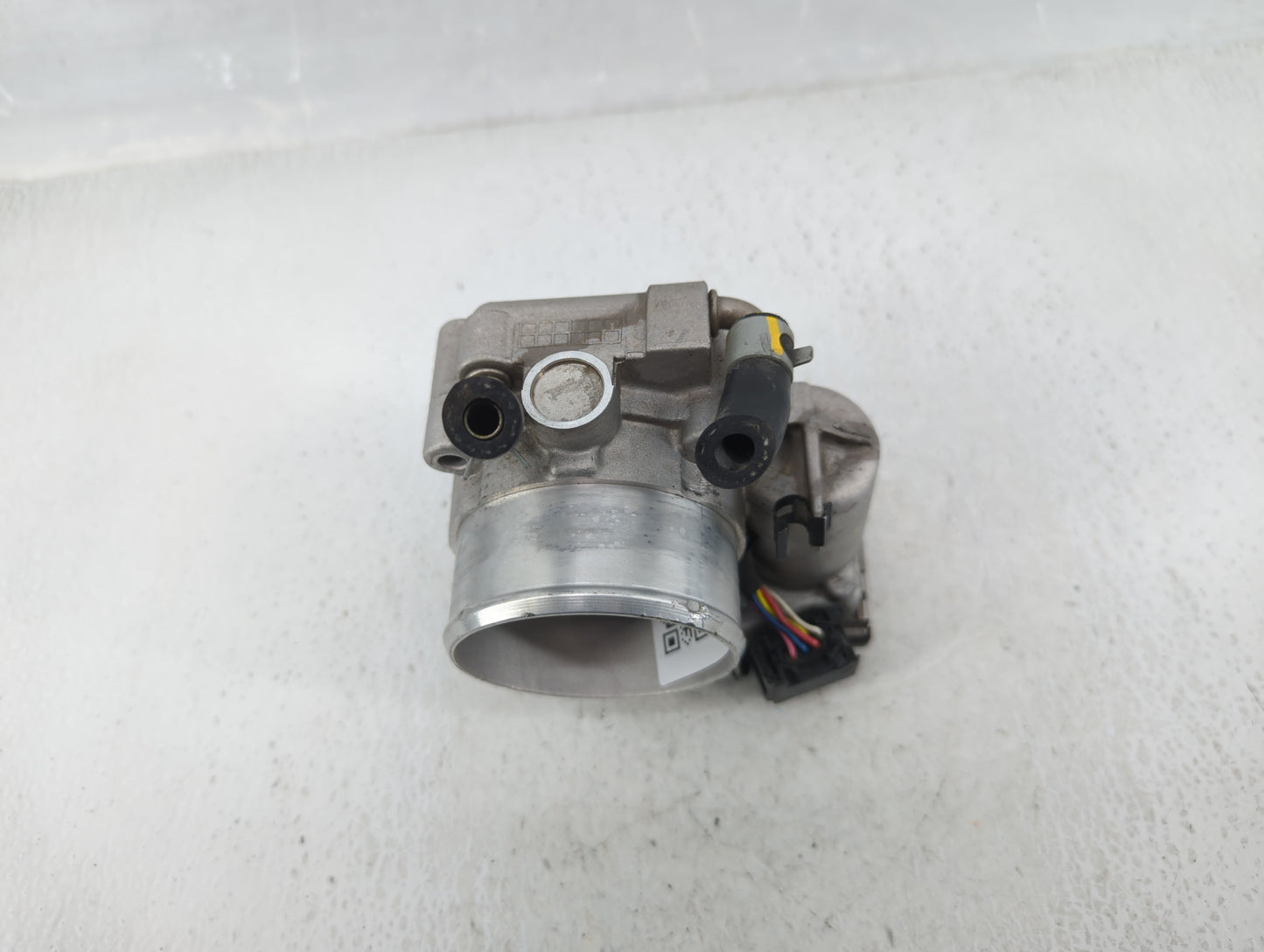 2015-2019 Hyundai Sonata Throttle Body P/N:35100-2G600 Fits Fits 2015 2016 2017 2018 2019 2020 2021 OEM Used Auto Parts - Oe