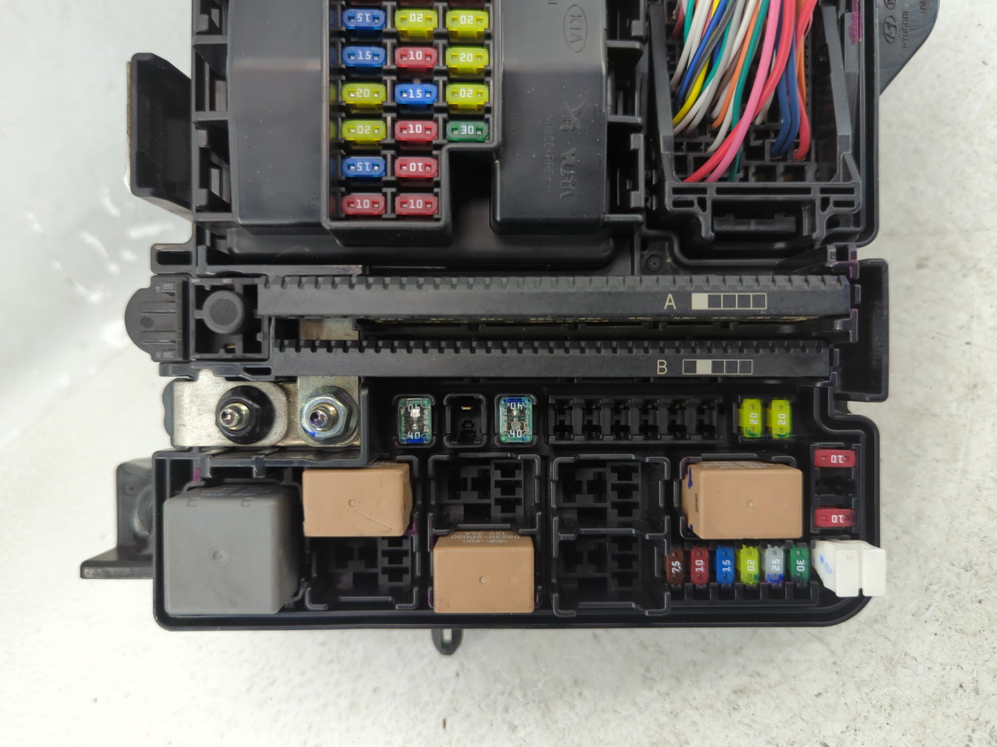 2015 Hyundai Sonata Fusebox Fuse Box Panel Relay Module P/N:91200C2040 6423-0102-7-000 Fits OEM Used Auto Parts - Oemusedaut