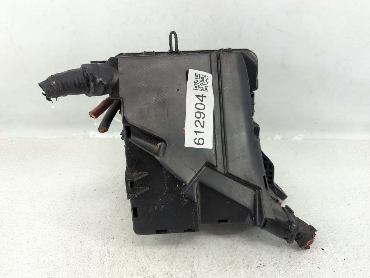 2015 Hyundai Sonata Fusebox Fuse Box Panel Relay Module P/N:6423-0102-7-000 Fits OEM Used Auto Parts - Oemusedautoparts1.com