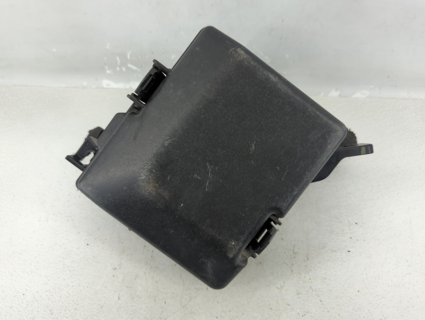 2015 Hyundai Sonata Fusebox Fuse Box Panel Relay Module P/N:6423-0102-7-000 Fits OEM Used Auto Parts - Oemusedautoparts1.com