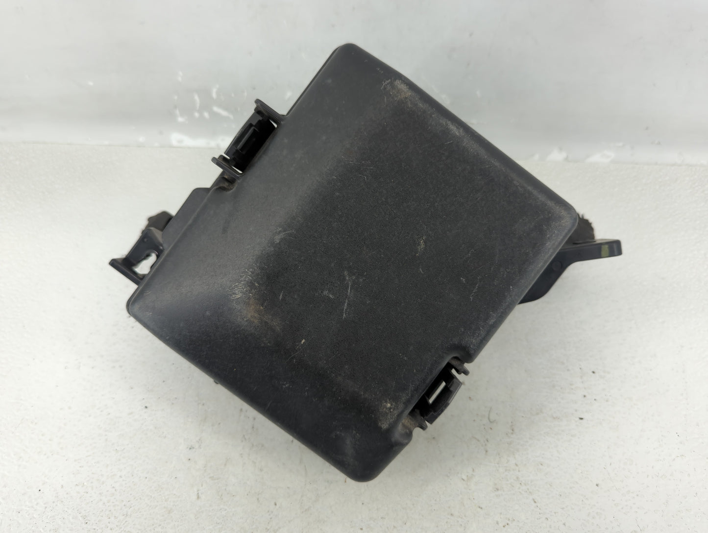 2015 Hyundai Sonata Fusebox Fuse Box Panel Relay Module P/N:6423-0102-7-000 Fits OEM Used Auto Parts - Oemusedautoparts1.com
