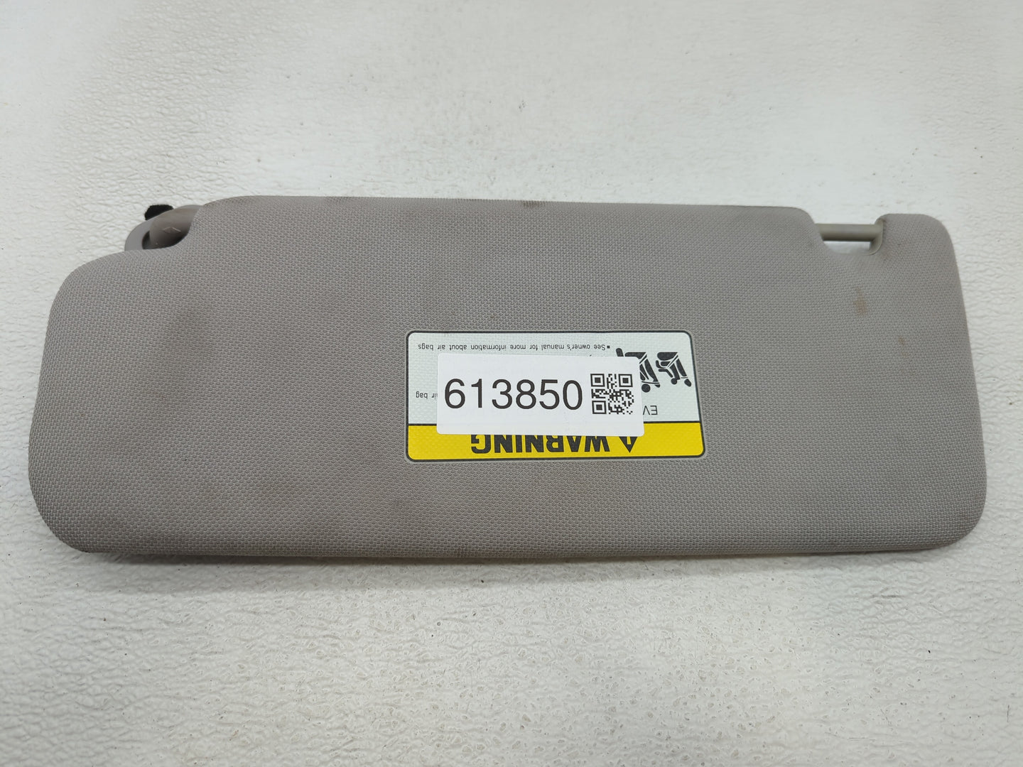 2015-2019 Hyundai Sonata Sun Visor Shade Replacement Passenger Right Mirror Fits Fits 2015 2016 2017 2018 2019 OEM Used Auto