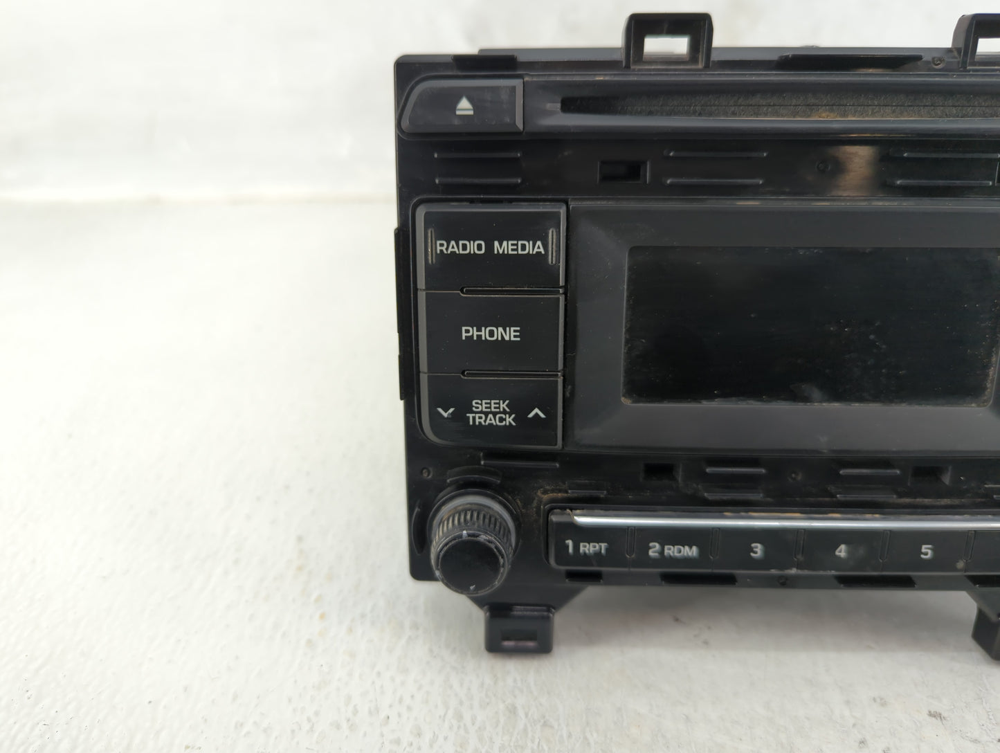 2015-2015 Hyundai Sonata Am Fm Cd Player Radio Receiver - Oemusedautoparts1.com