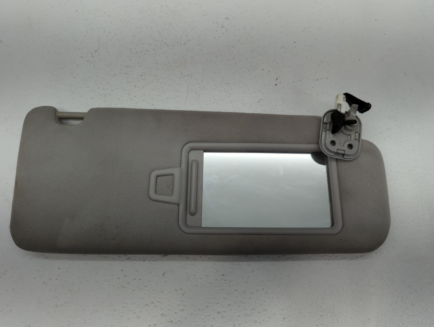 2015-2019 Hyundai Sonata Sun Visor Shade Replacement Passenger Right Mirror Fits Fits 2015 2016 2017 2018 2019 OEM Used Auto