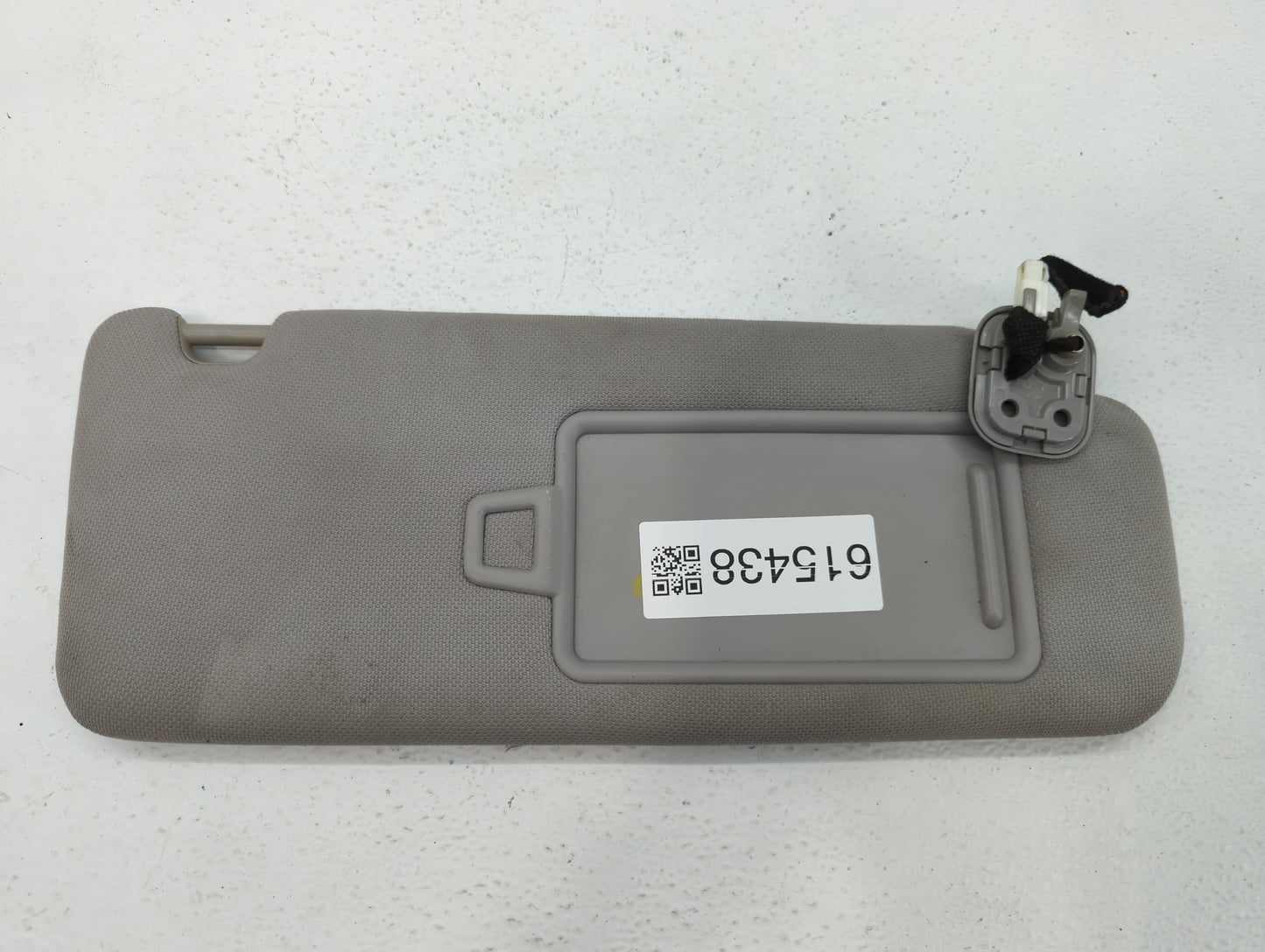 2015-2019 Hyundai Sonata Sun Visor Shade Replacement Passenger Right Mirror Fits Fits 2015 2016 2017 2018 2019 OEM Used Auto