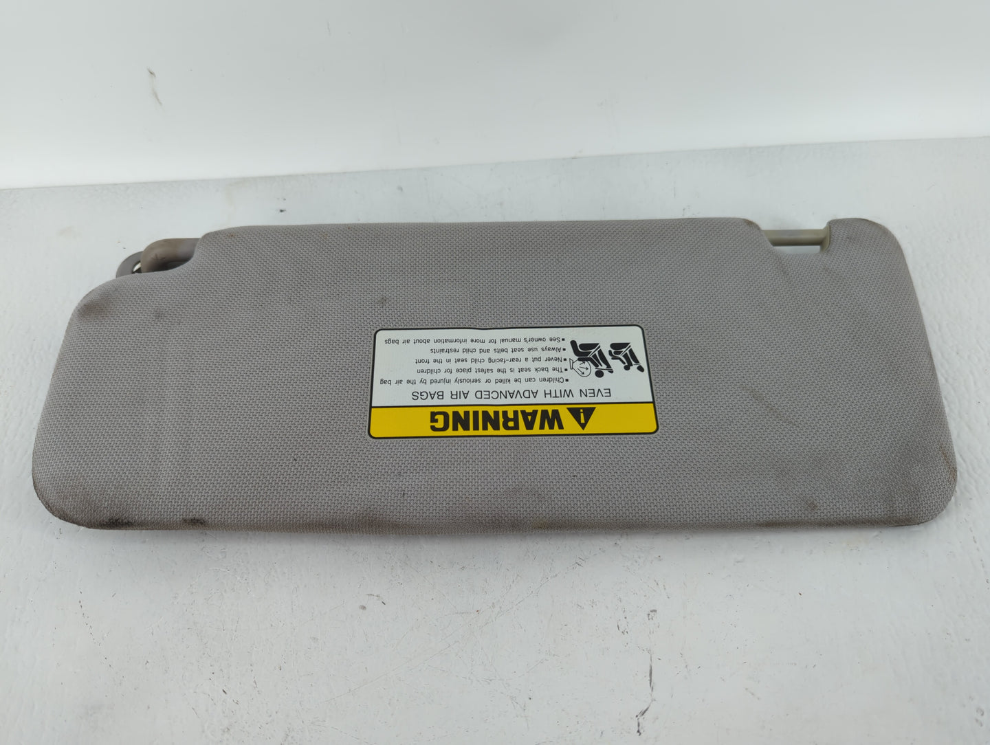 2015-2019 Hyundai Sonata Sun Visor Shade Replacement Passenger Right Mirror Fits Fits 2015 2016 2017 2018 2019 OEM Used Auto