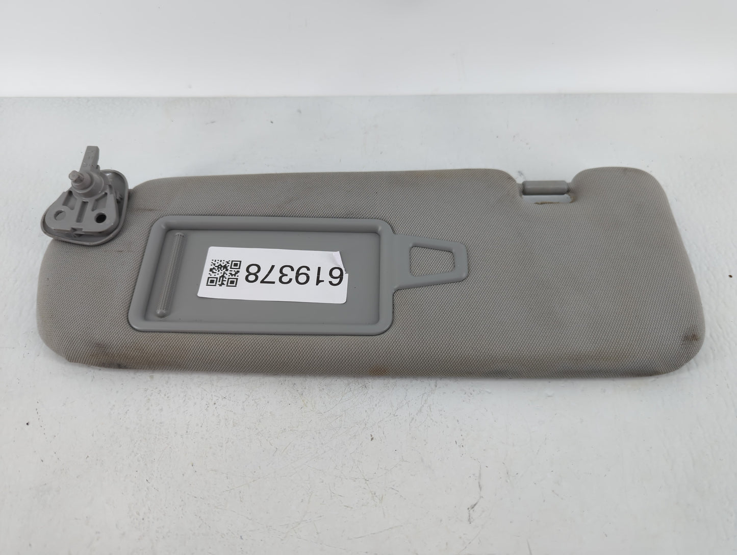 2011-2015 Hyundai Sonata Sun Visor Shade Replacement Driver Left Mirror Fits Fits 2011 2012 2013 2014 2015 OEM Used Auto Par