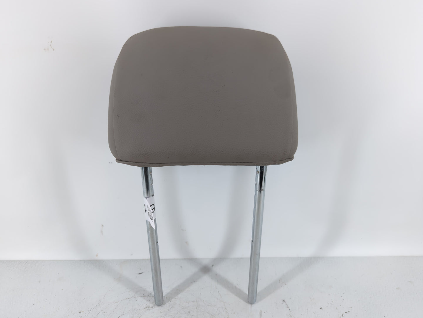 Hyundai Sonata Headrest Head Rest Front Driver Passenger Seat Grey - Oemusedautoparts1.com