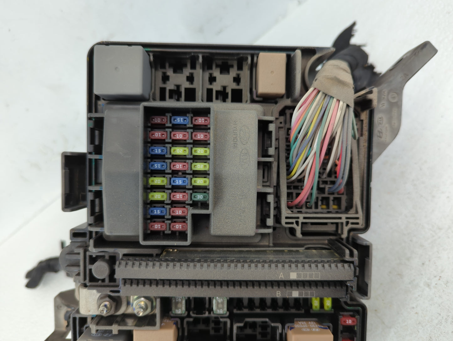 2015 Hyundai Sonata Fusebox Fuse Box Panel Relay Module P/N:91950-C1820 Fits OEM Used Auto Parts - Oemusedautoparts1.com