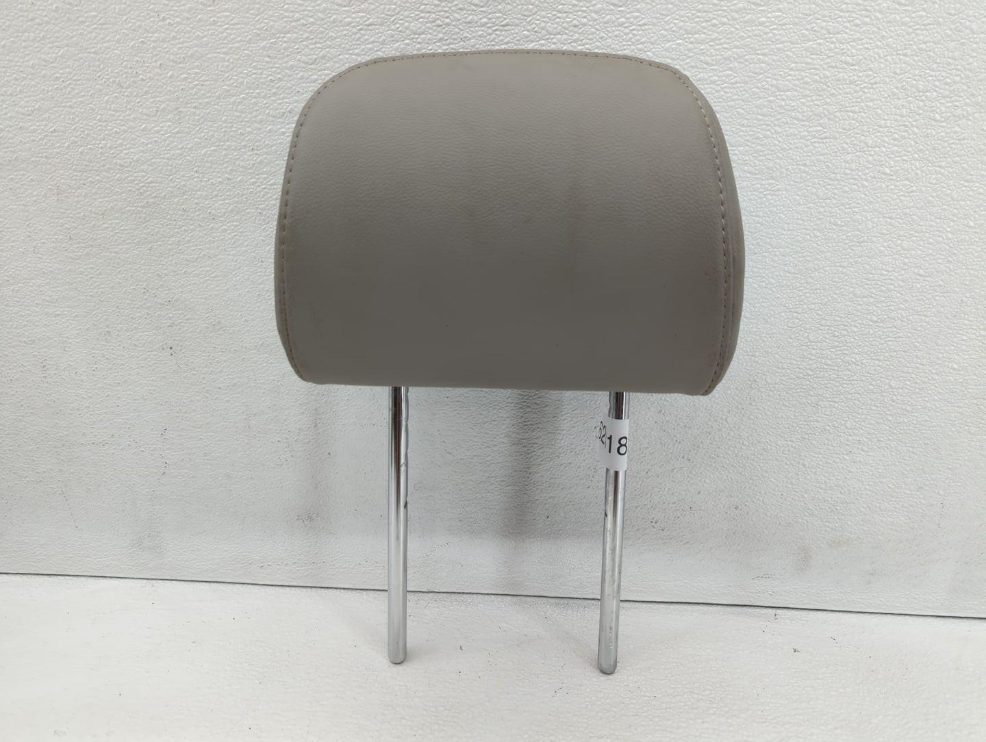 2015 Hyundai Sonata Headrest Head Rest Front Driver Passenger Seat Fits OEM Used Auto Parts - Oemusedautoparts1.com
