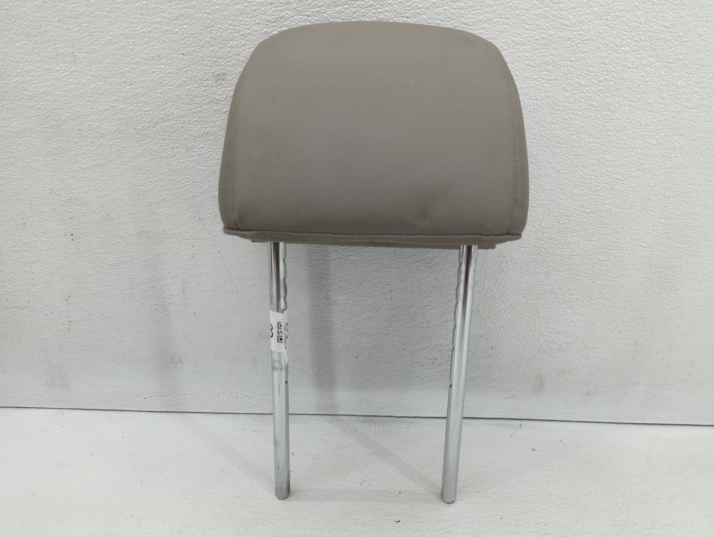 2015 Hyundai Sonata Headrest Head Rest Front Driver Passenger Seat Fits OEM Used Auto Parts - Oemusedautoparts1.com