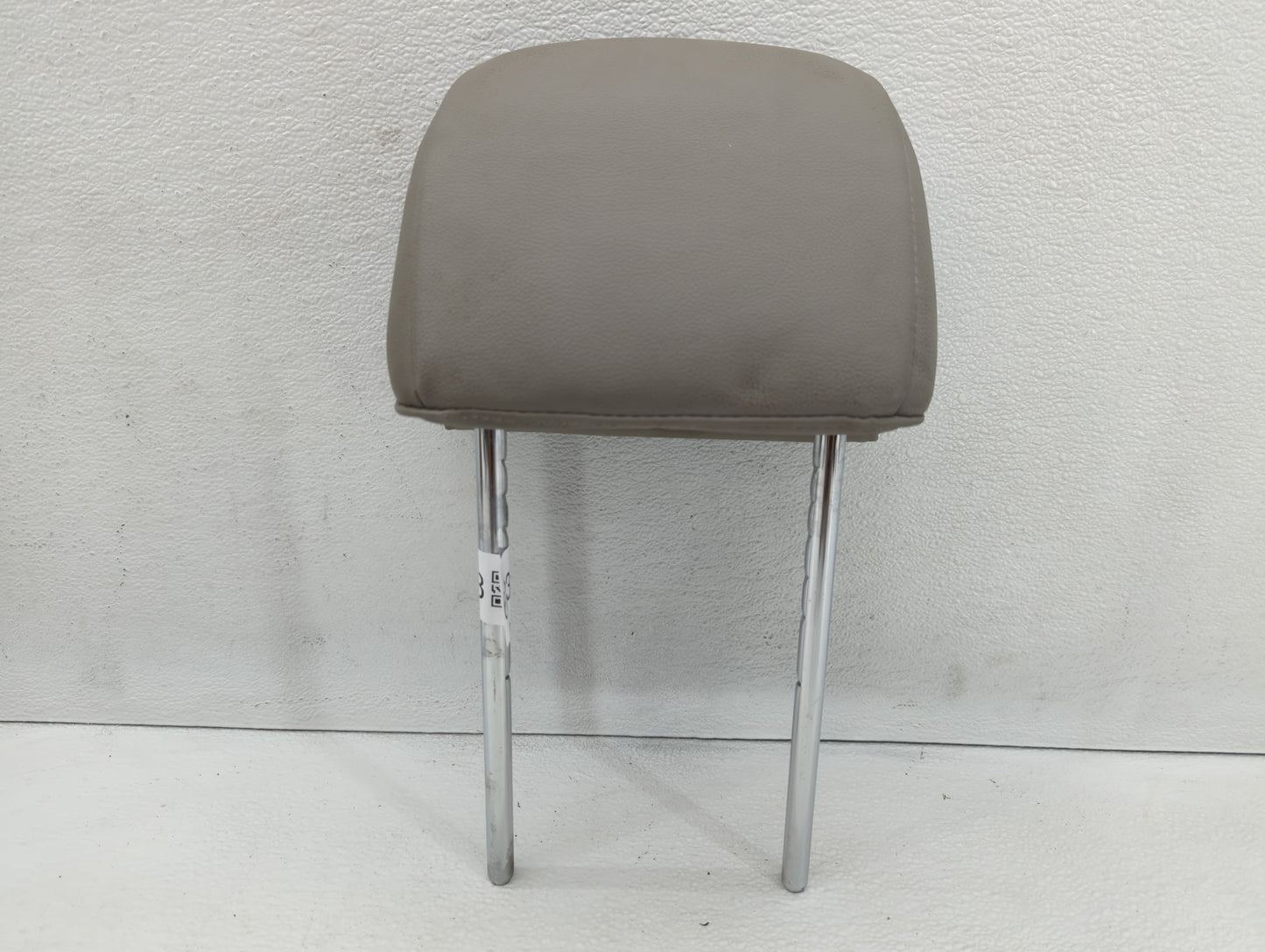 2015 Hyundai Sonata Headrest Head Rest Front Driver Passenger Seat Fits OEM Used Auto Parts - Oemusedautoparts1.com