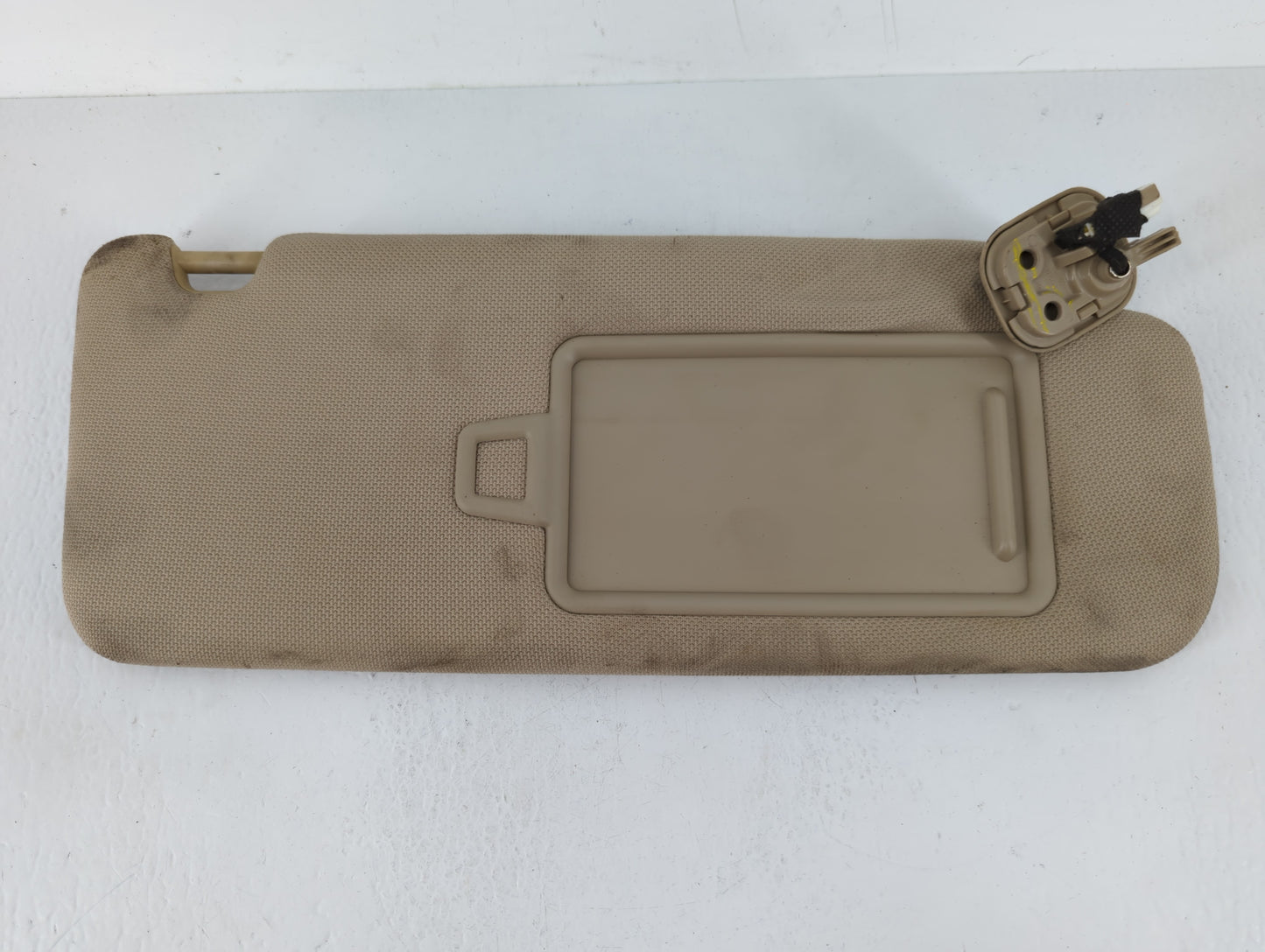 2015-2019 Hyundai Sonata Sun Visor Shade Replacement Driver Left Mirror Fits Fits 2015 2016 2017 2018 2019 OEM Used Auto Par