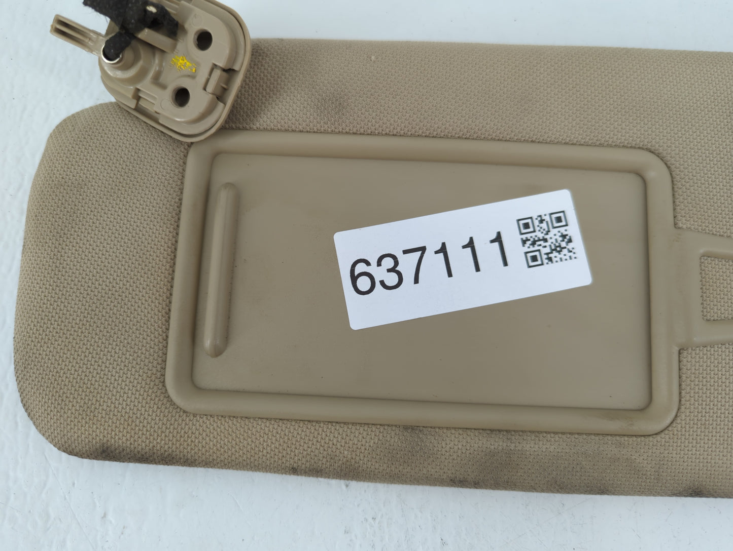 2015-2019 Hyundai Sonata Sun Visor Shade Replacement Driver Left Mirror Fits Fits 2015 2016 2017 2018 2019 OEM Used Auto Par