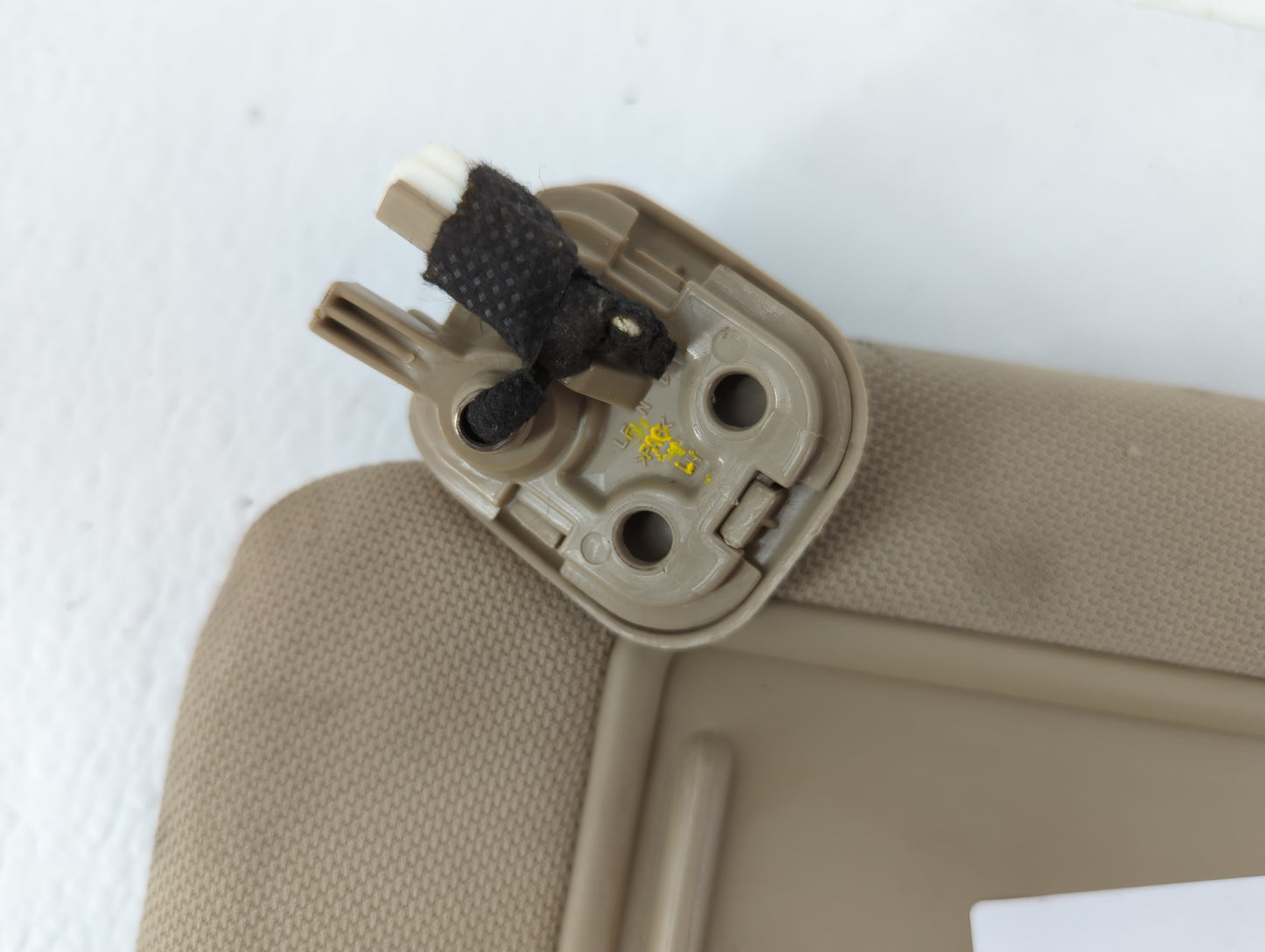 2015-2019 Hyundai Sonata Sun Visor Shade Replacement Driver Left Mirror Fits Fits 2015 2016 2017 2018 2019 OEM Used Auto Par