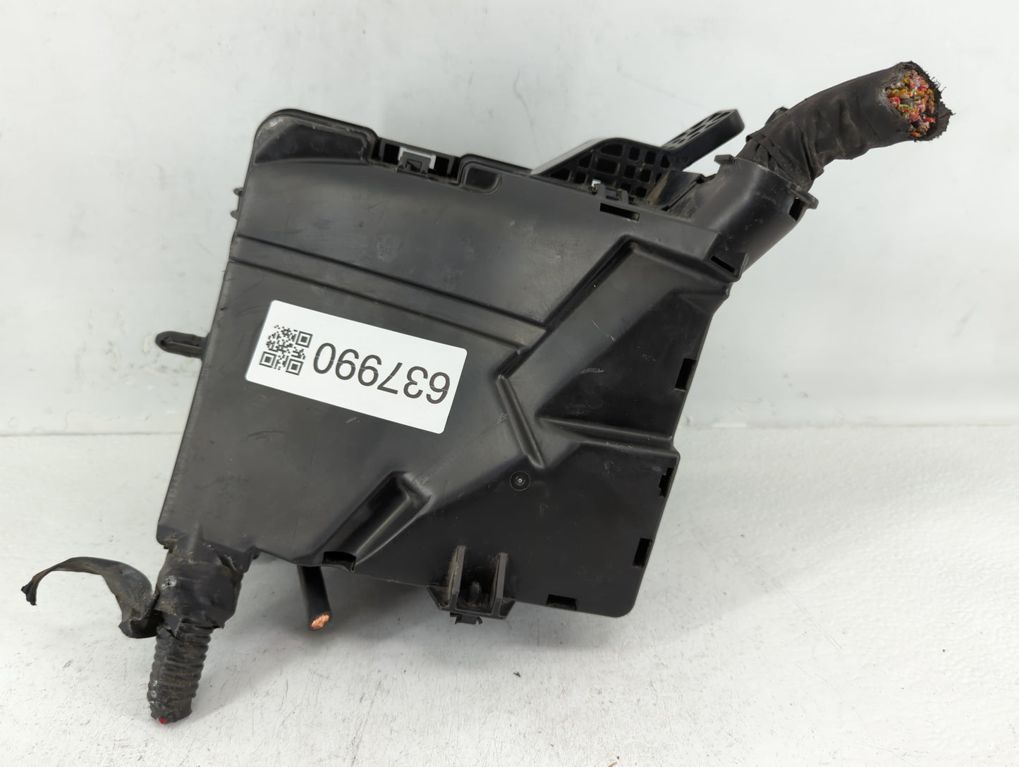 2015 Hyundai Sonata Fusebox Fuse Box Panel Relay Module P/N:6423-0102-7-000 Fits OEM Used Auto Parts - Oemusedautoparts1.com