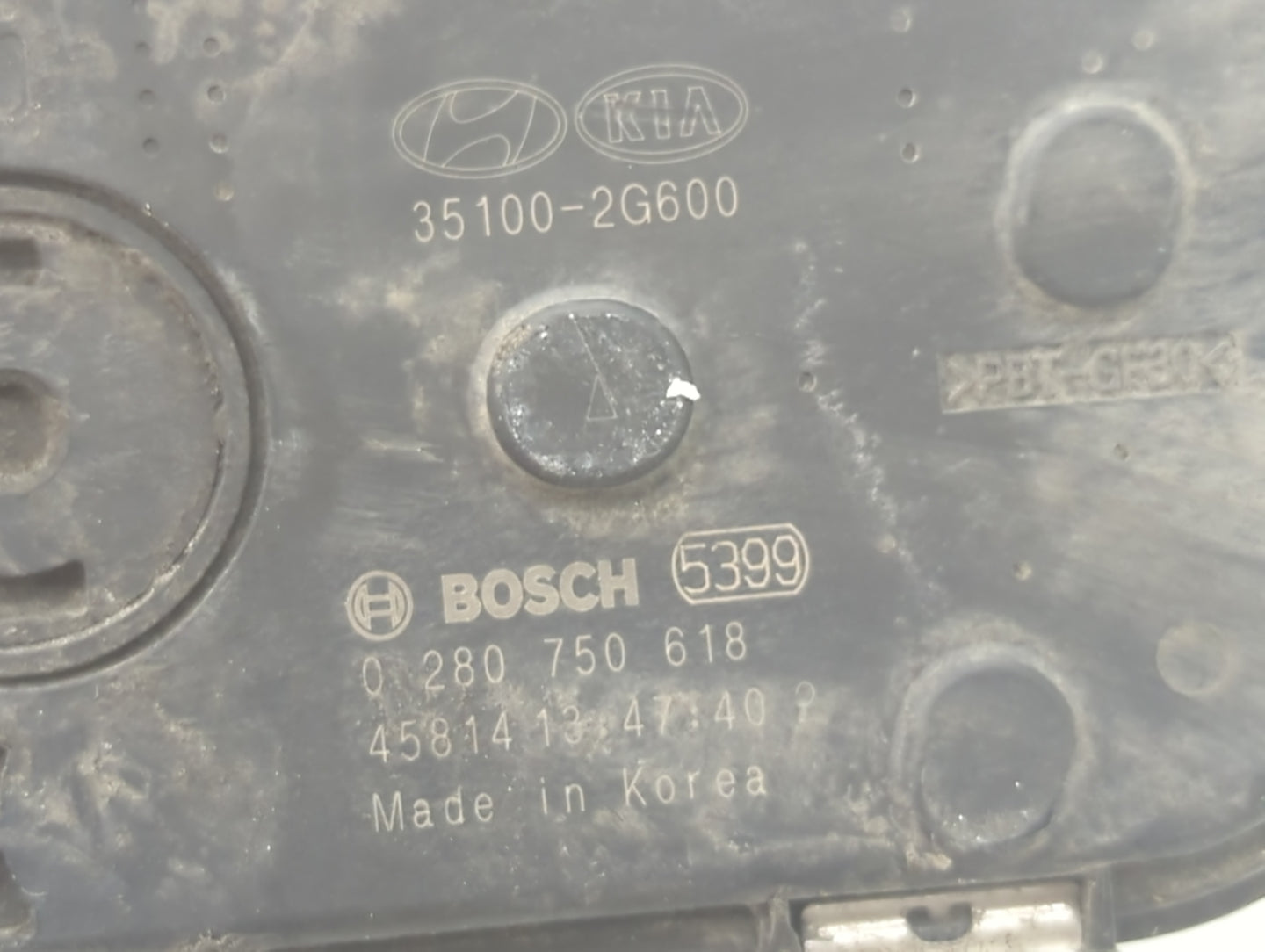 2015-2019 Hyundai Sonata Throttle Body P/N:0 280 750 618 35100-2G600 Fits Fits 2015 2016 2017 2018 2019 2020 2021 OEM Used A