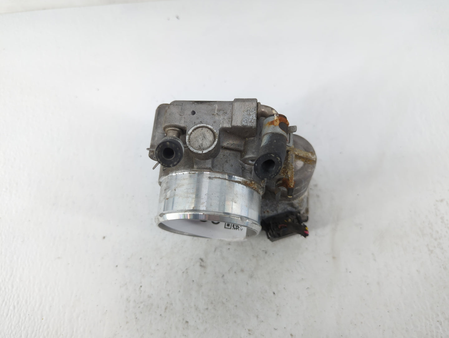 2015-2019 Hyundai Sonata Throttle Body P/N:35100-2G600 Fits Fits 2015 2016 2017 2018 2019 2020 2021 OEM Used Auto Parts - Oe