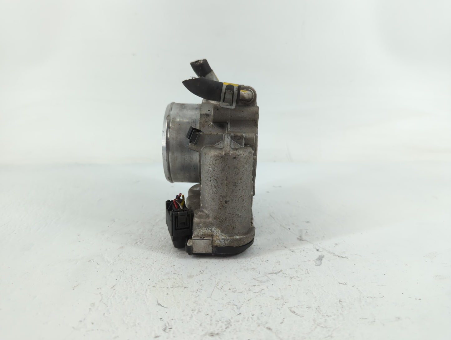 2015-2019 Hyundai Sonata Throttle Body P/N:0 280 750 618 35100-2G600 Fits Fits 2015 2016 2017 2018 2019 2020 2021 OEM Used A