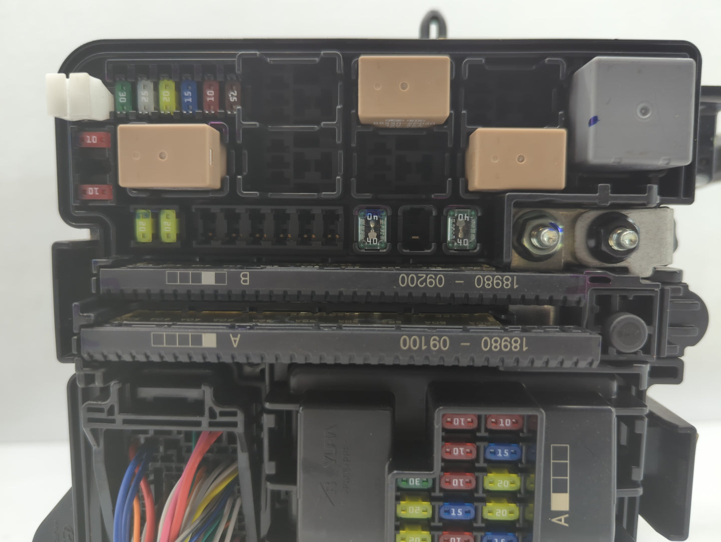 2015 Hyundai Sonata Fusebox Fuse Box Panel Relay Module P/N:91950-C1820 Fits OEM Used Auto Parts - Oemusedautoparts1.com