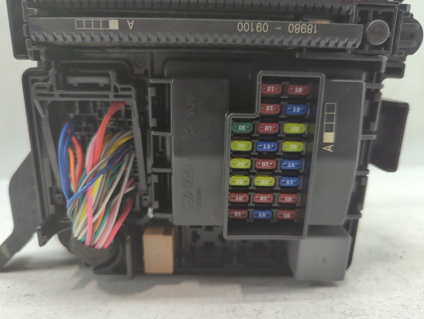 2015 Hyundai Sonata Fusebox Fuse Box Panel Relay Module P/N:91950-C1820 Fits OEM Used Auto Parts - Oemusedautoparts1.com