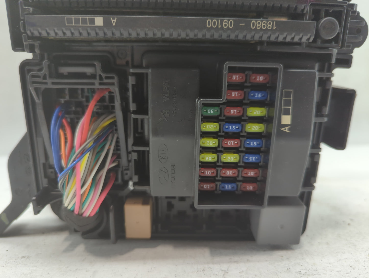 2015 Hyundai Sonata Fusebox Fuse Box Panel Relay Module P/N:91950-C1820 Fits OEM Used Auto Parts - Oemusedautoparts1.com