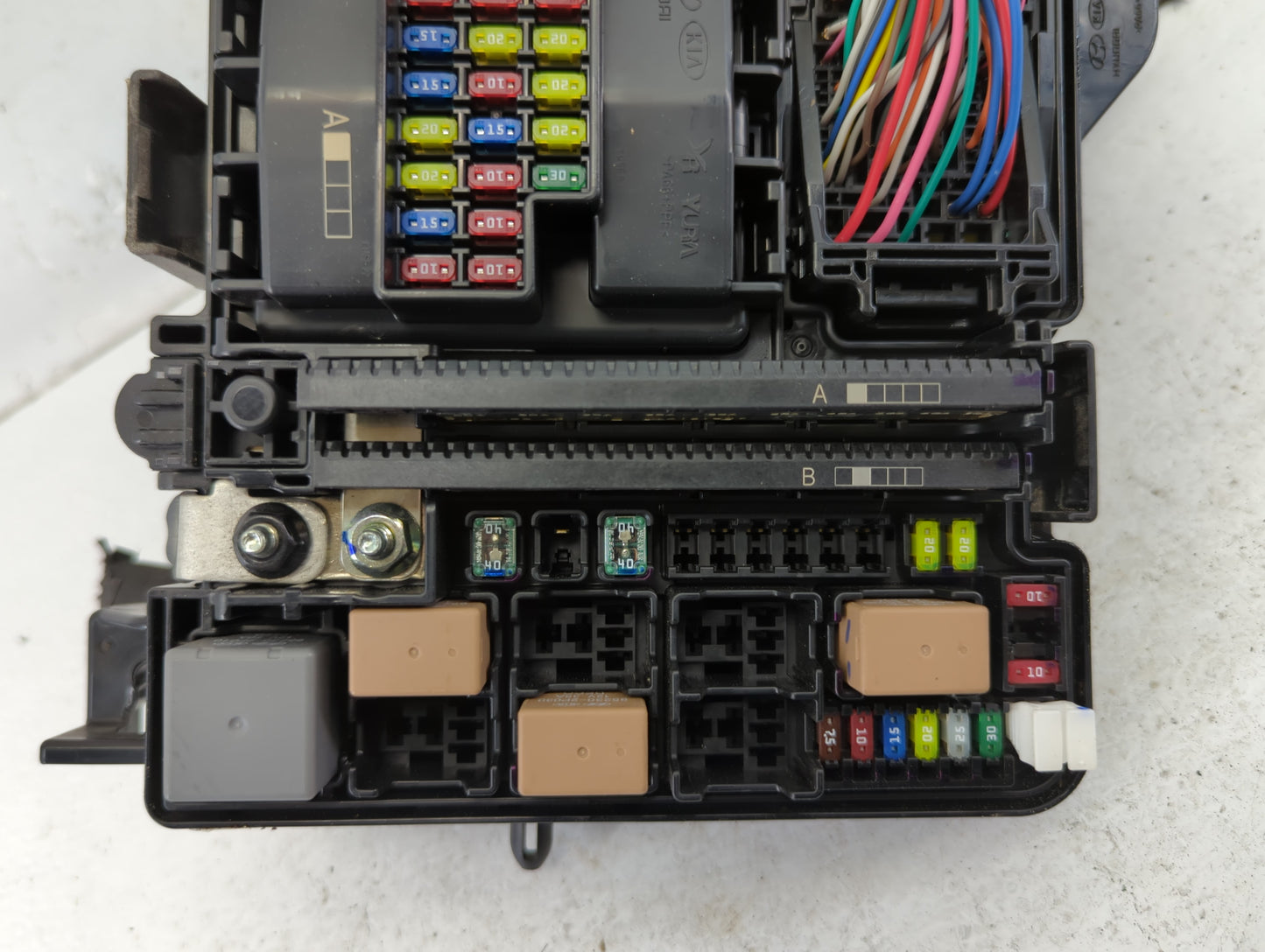 2015 Hyundai Sonata Fusebox Fuse Box Panel Relay Module P/N:91850C2010 Fits OEM Used Auto Parts - Oemusedautoparts1.com