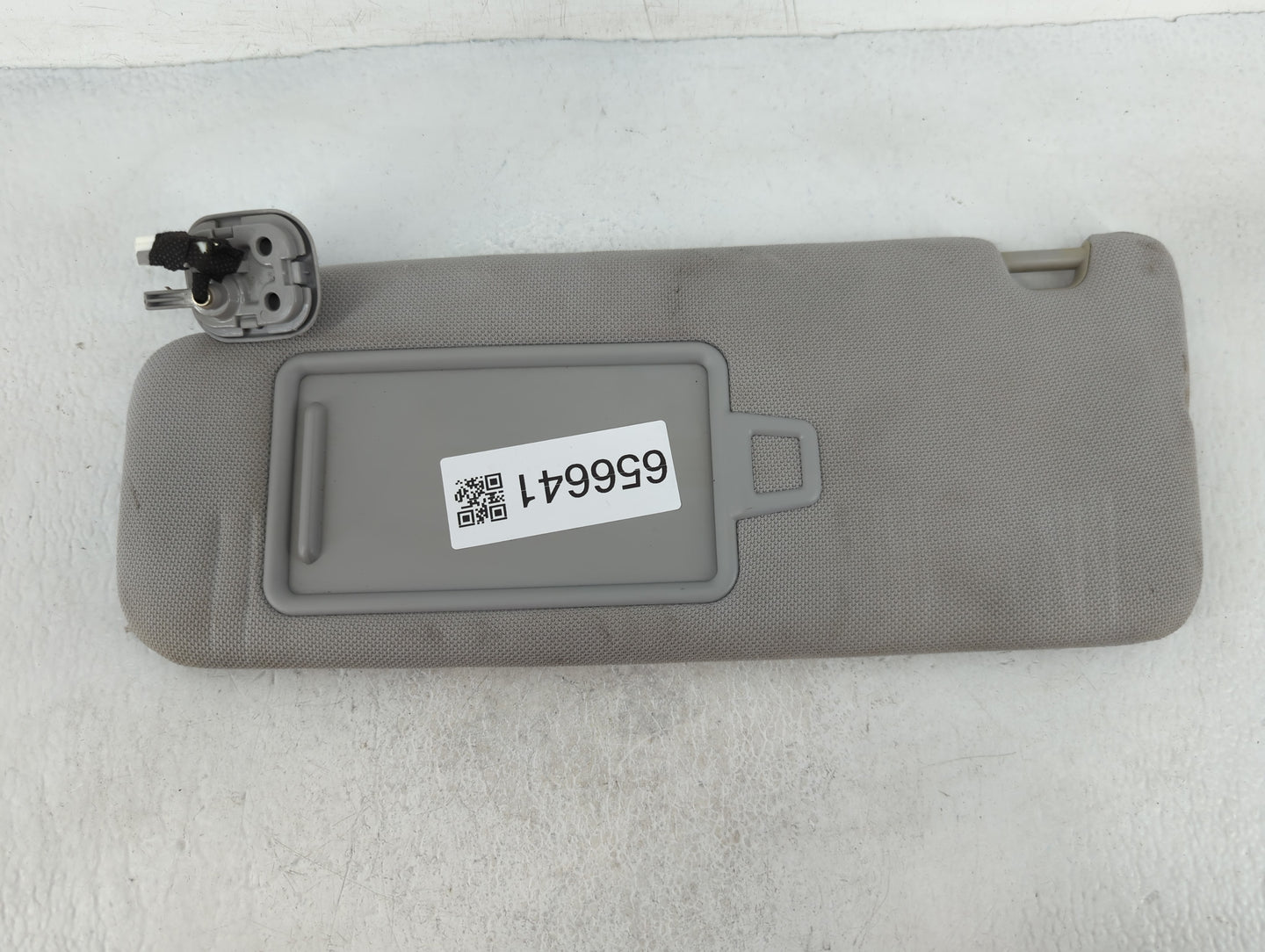 2015-2019 Hyundai Sonata Sun Visor Shade Replacement Driver Left Mirror Fits Fits 2015 2016 2017 2018 2019 OEM Used Auto Par