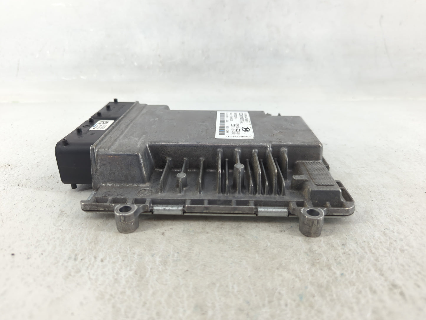 2015-2017 Hyundai Sonata PCM Engine Control Computer ECU ECM PCU OEM P/N:39101-2GGL0 Fits Fits 2015 2016 2017 OEM Used Auto 