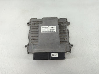 compare product 2015-2017 Hyundai Sonata PCM Engine Control Computer ECU ECM PCU OEM P/N:39111-2GGK0 39101-2GGK0 Fits Fits 2015 2016 2017 OEM Used Auto Parts