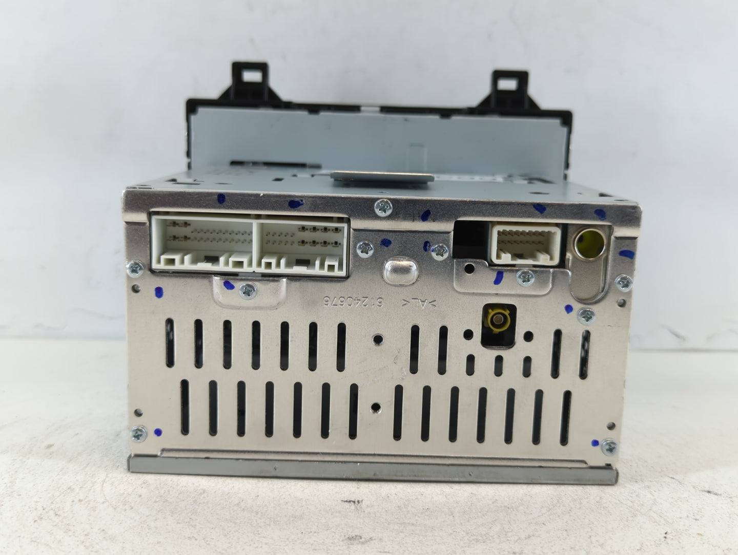 2015-2015 Hyundai Sonata Am Fm Cd Player Radio Receiver - Oemusedautoparts1.com