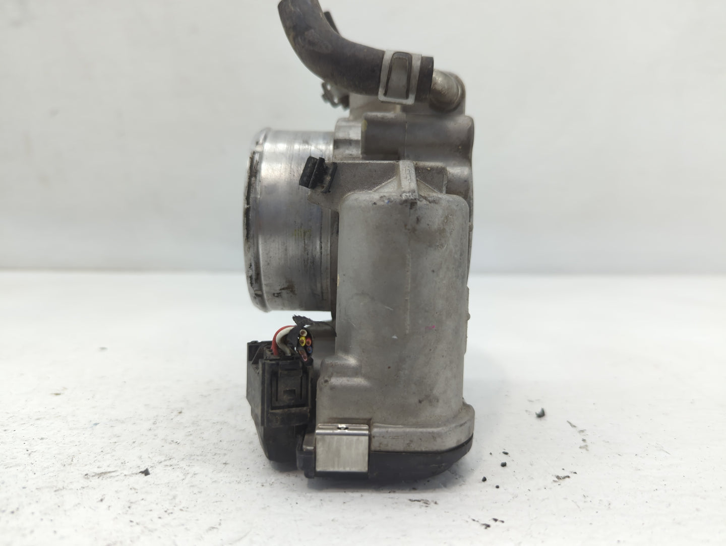 2015-2019 Hyundai Sonata Throttle Body P/N:0 280 750 618 Fits Fits 2015 2016 2017 2018 2019 2020 2021 OEM Used Auto Parts - 