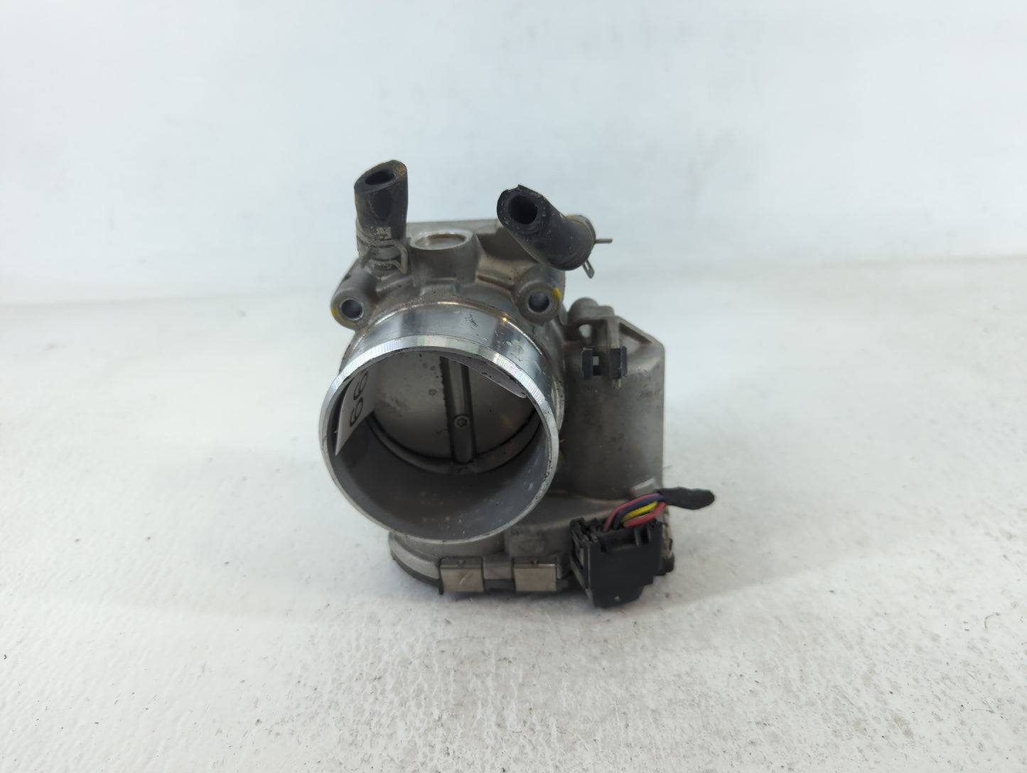 2015-2019 Hyundai Sonata Throttle Body P/N:35100-2G600 Fits Fits 2015 2016 2017 2018 2019 2020 2021 OEM Used Auto Parts - Oe