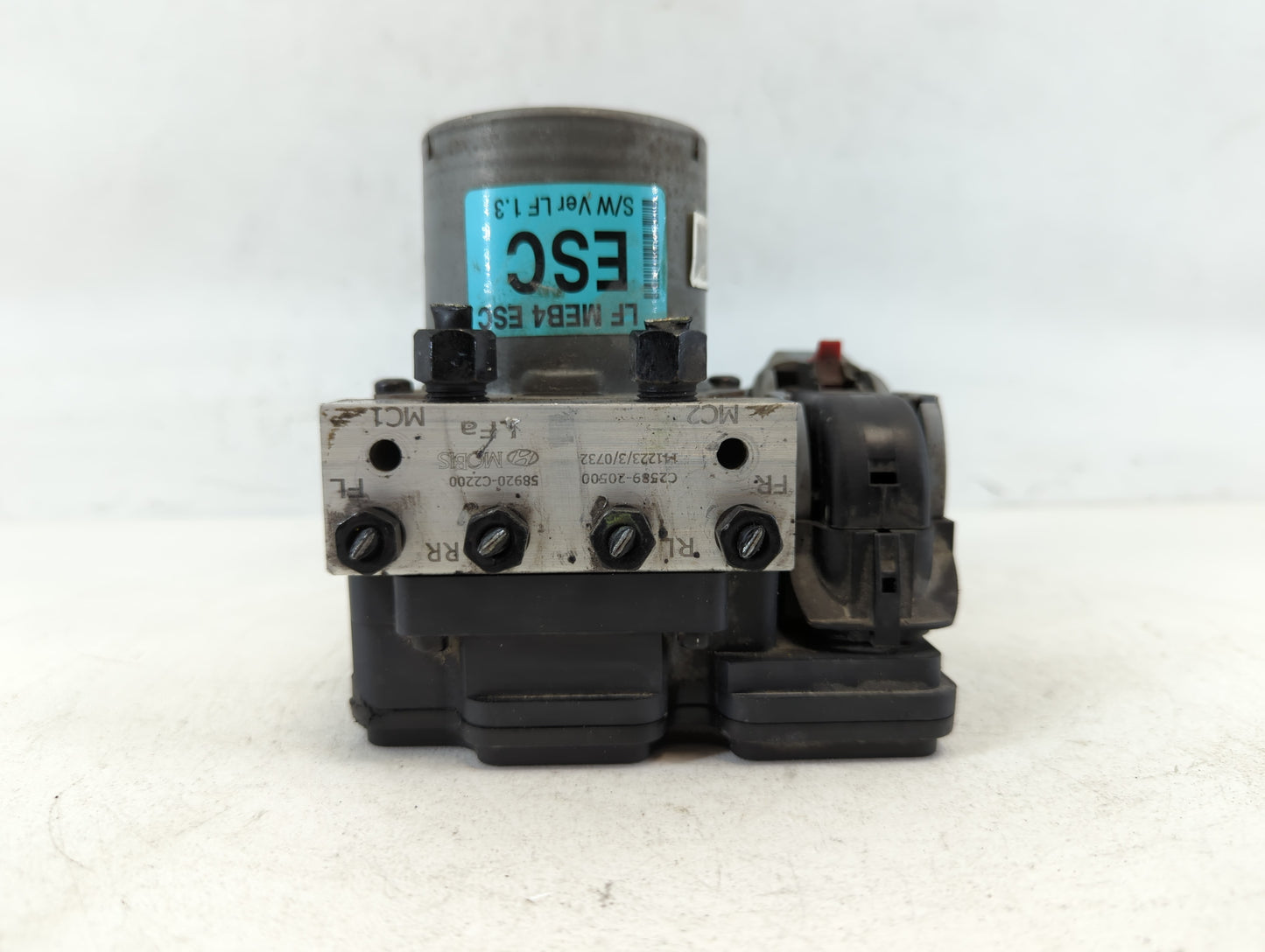 2015 Hyundai Sonata ABS Pump Control Module Replacement P/N:58920-C220 C2589-20500 Fits OEM Used Auto Parts - Oemusedautopar