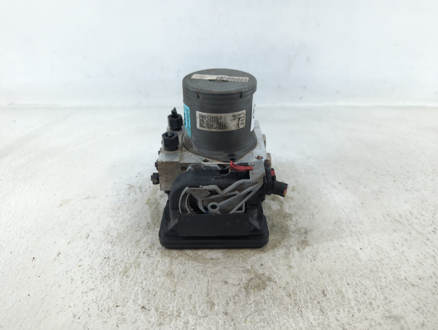 2015 Hyundai Sonata ABS Pump Control Module Replacement P/N:61589-45100 Fits OEM Used Auto Parts - Oemusedautoparts1.com