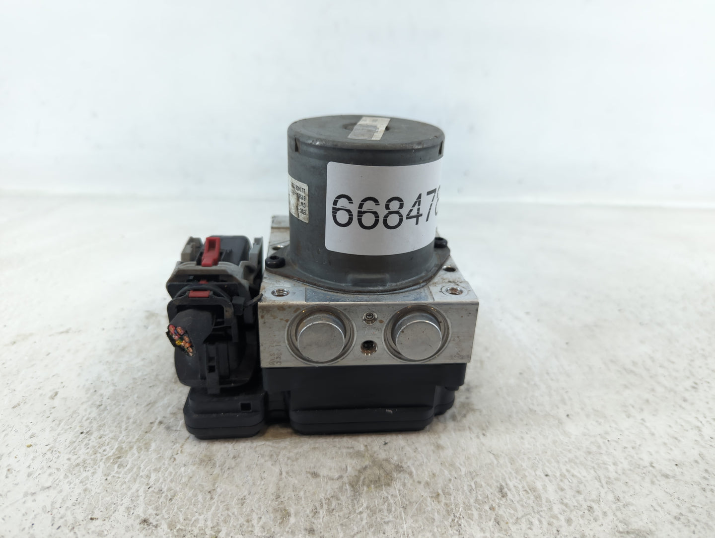 2015 Hyundai Sonata ABS Pump Control Module Replacement P/N:61589-45100 Fits OEM Used Auto Parts - Oemusedautoparts1.com