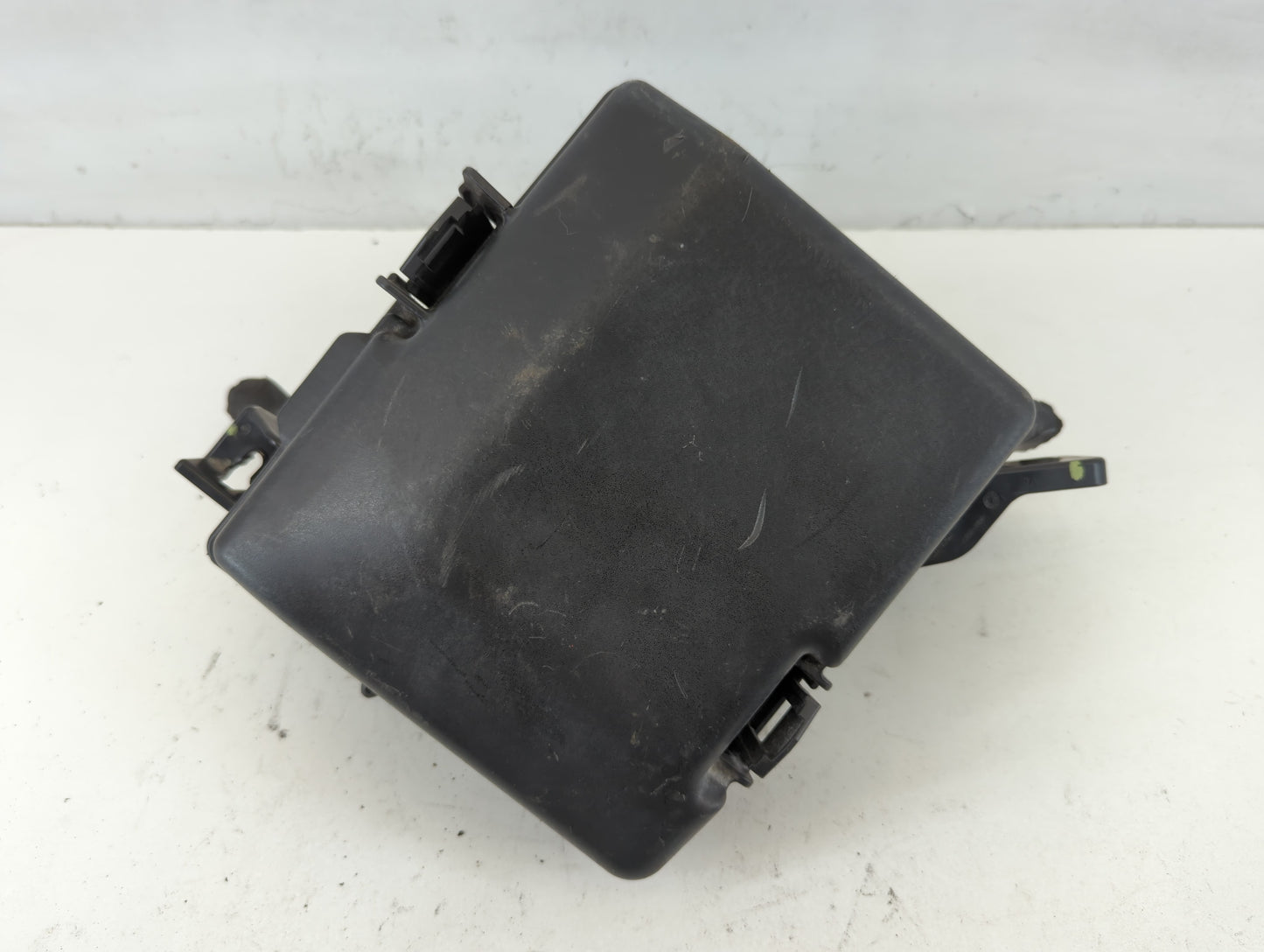 2015 Hyundai Sonata Fusebox Fuse Box Panel Relay Module P/N:91950-C1820 Fits OEM Used Auto Parts - Oemusedautoparts1.com