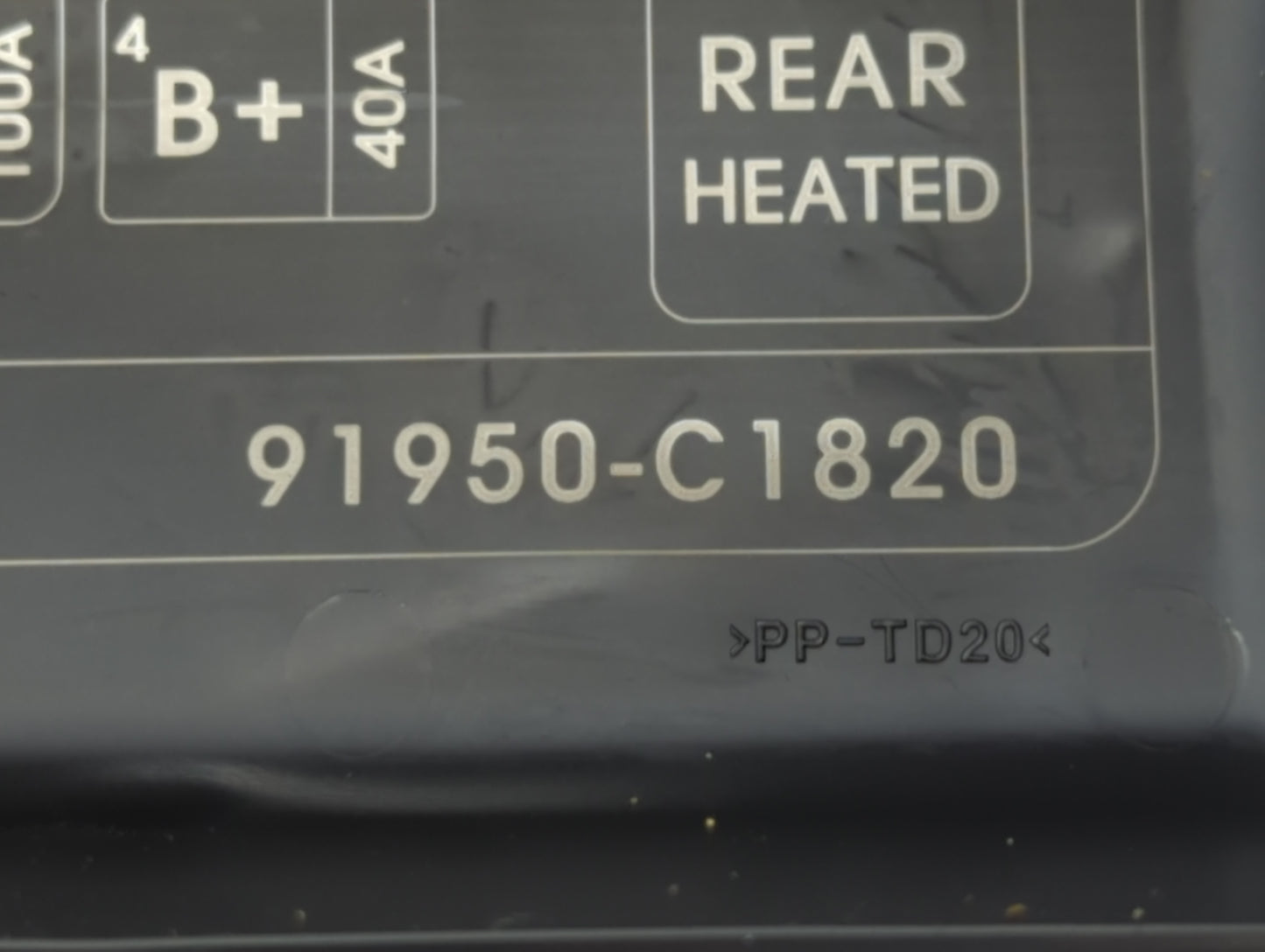 2015 Hyundai Sonata Fusebox Fuse Box Panel Relay Module P/N:91950-C1820 Fits OEM Used Auto Parts - Oemusedautoparts1.com