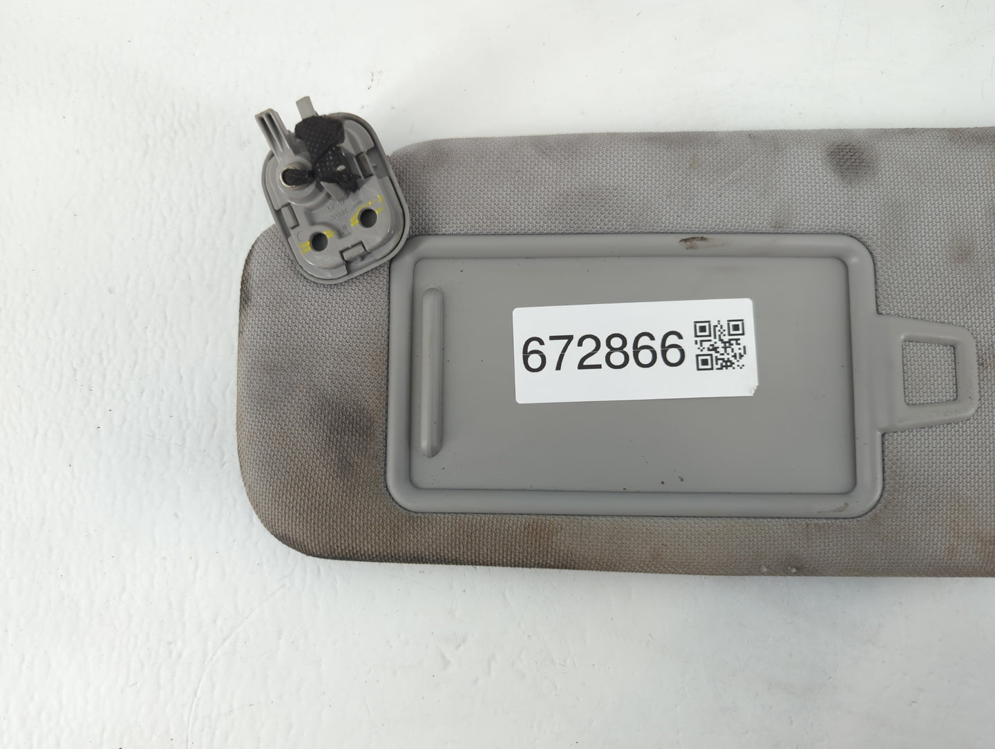 2015-2019 Hyundai Sonata Sun Visor Shade Replacement Driver Left Mirror Fits Fits 2015 2016 2017 2018 2019 OEM Used Auto Par