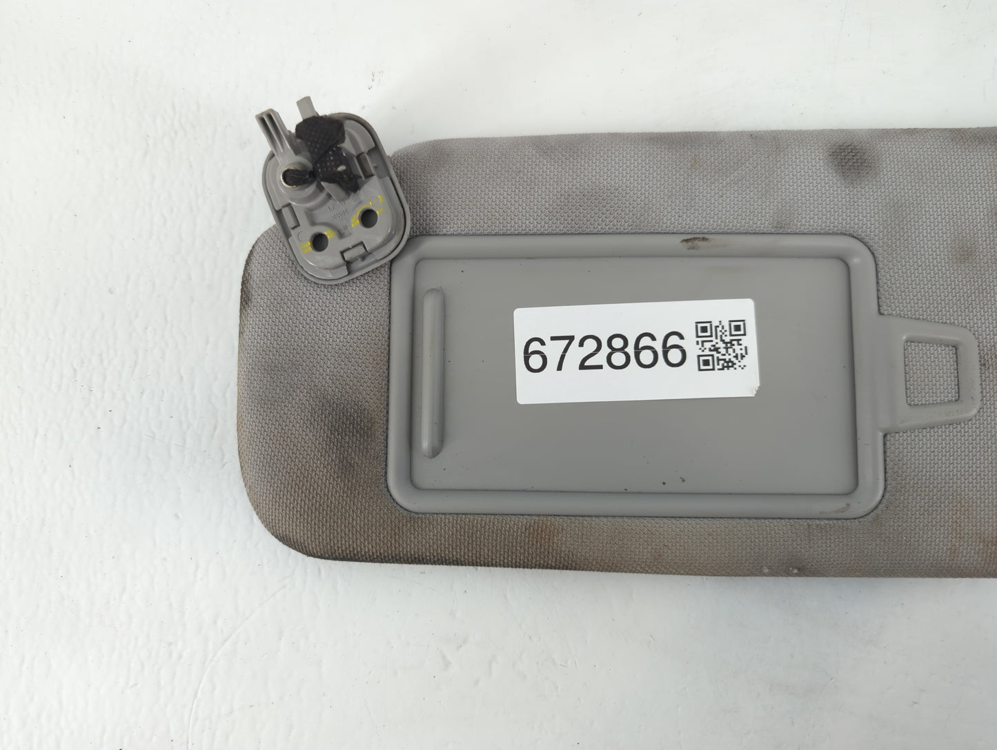 2015-2019 Hyundai Sonata Sun Visor Shade Replacement Driver Left Mirror Fits Fits 2015 2016 2017 2018 2019 OEM Used Auto Par
