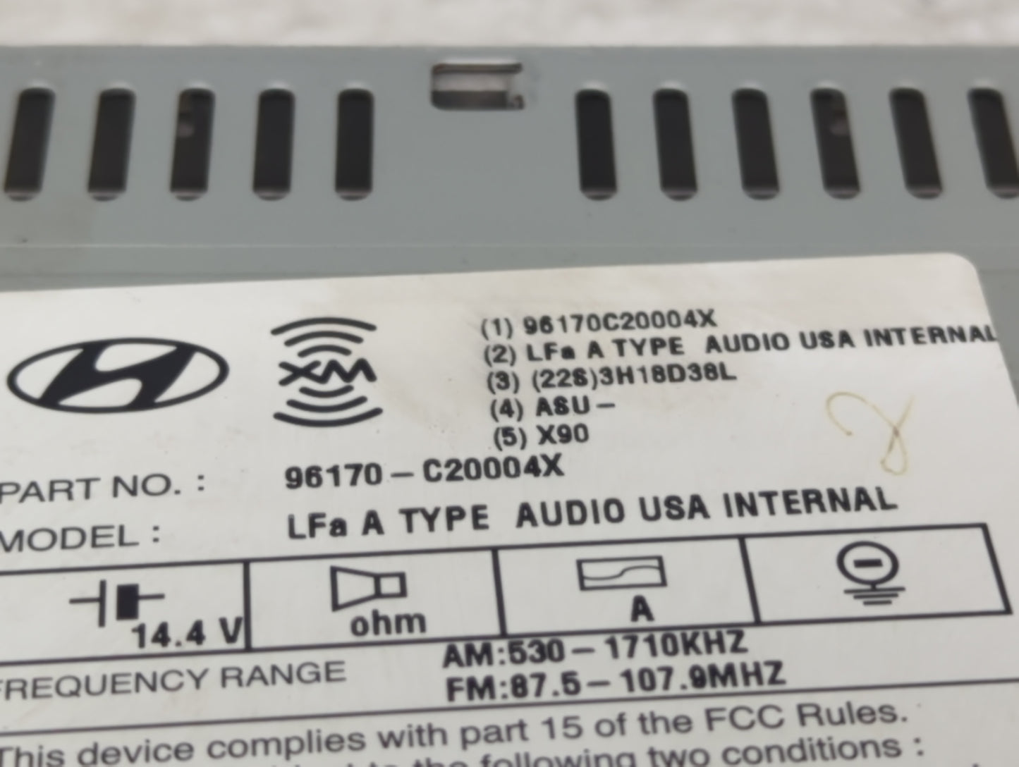 2015 Hyundai Sonata Radio AM FM Cd Player Receiver Replacement P/N:96170C20004X 96170-C20004X Fits OEM Used Auto Parts - Oem