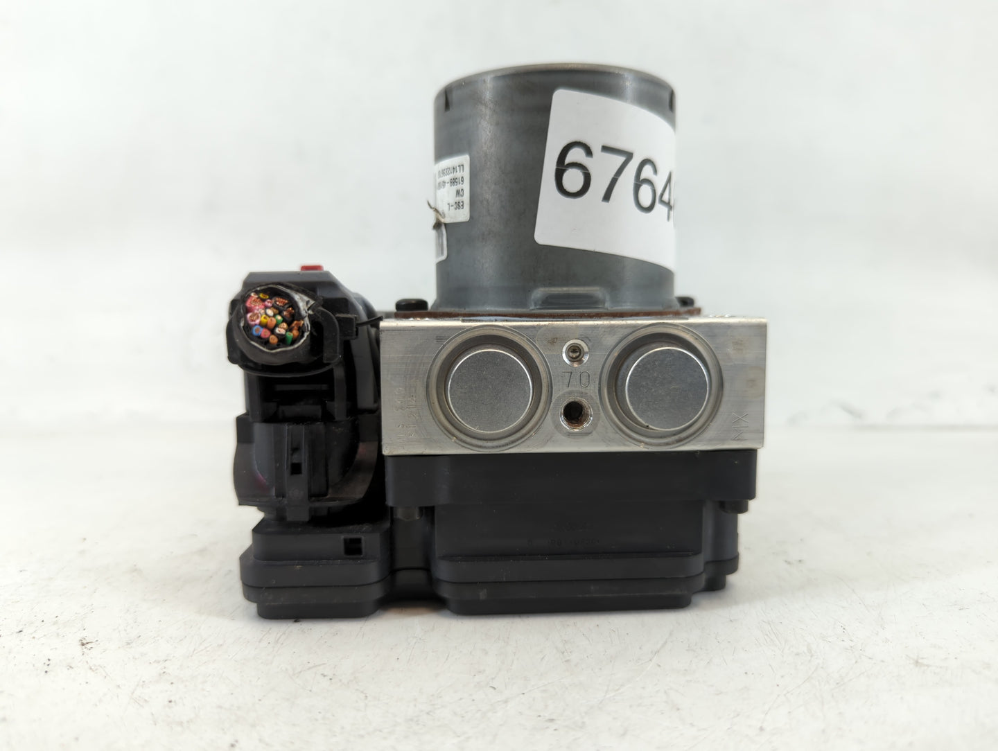 2015 Hyundai Sonata ABS Pump Control Module Replacement P/N:C2589-20500 58920-C2200 Fits OEM Used Auto Parts - Oemusedautopa