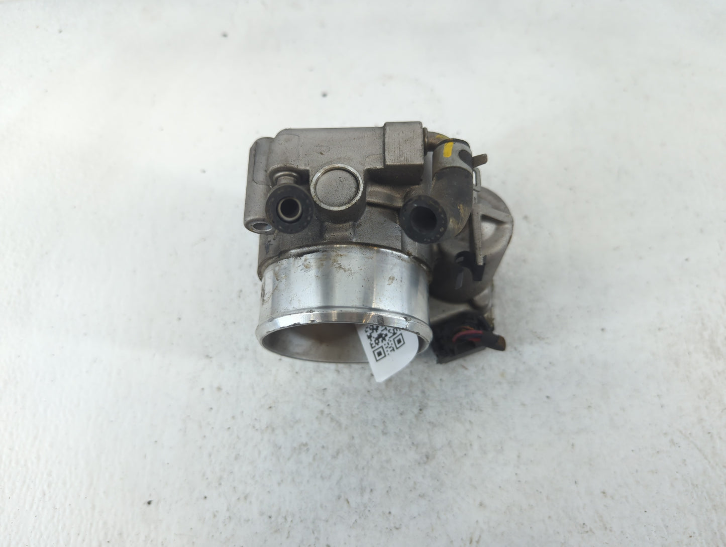 2015-2019 Hyundai Sonata Throttle Body P/N:35100-2G600 Fits Fits 2015 2016 2017 2018 2019 2020 2021 OEM Used Auto Parts - Oe