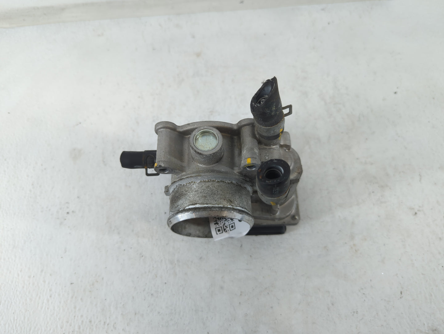 2015-2019 Hyundai Sonata Throttle Body P/N:35100-2B340 Fits Fits 2015 2016 2017 2018 2019 2020 2021 2022 OEM Used Auto Parts