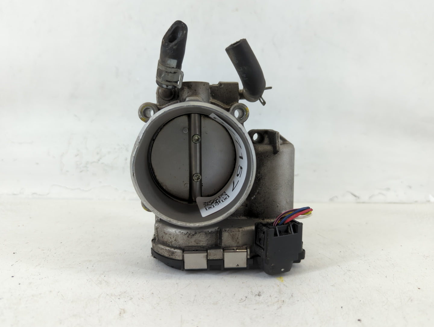 2015-2019 Hyundai Sonata Throttle Body P/N:35100-2G600 Fits Fits 2015 2016 2017 2018 2019 2020 2021 OEM Used Auto Parts - Oe