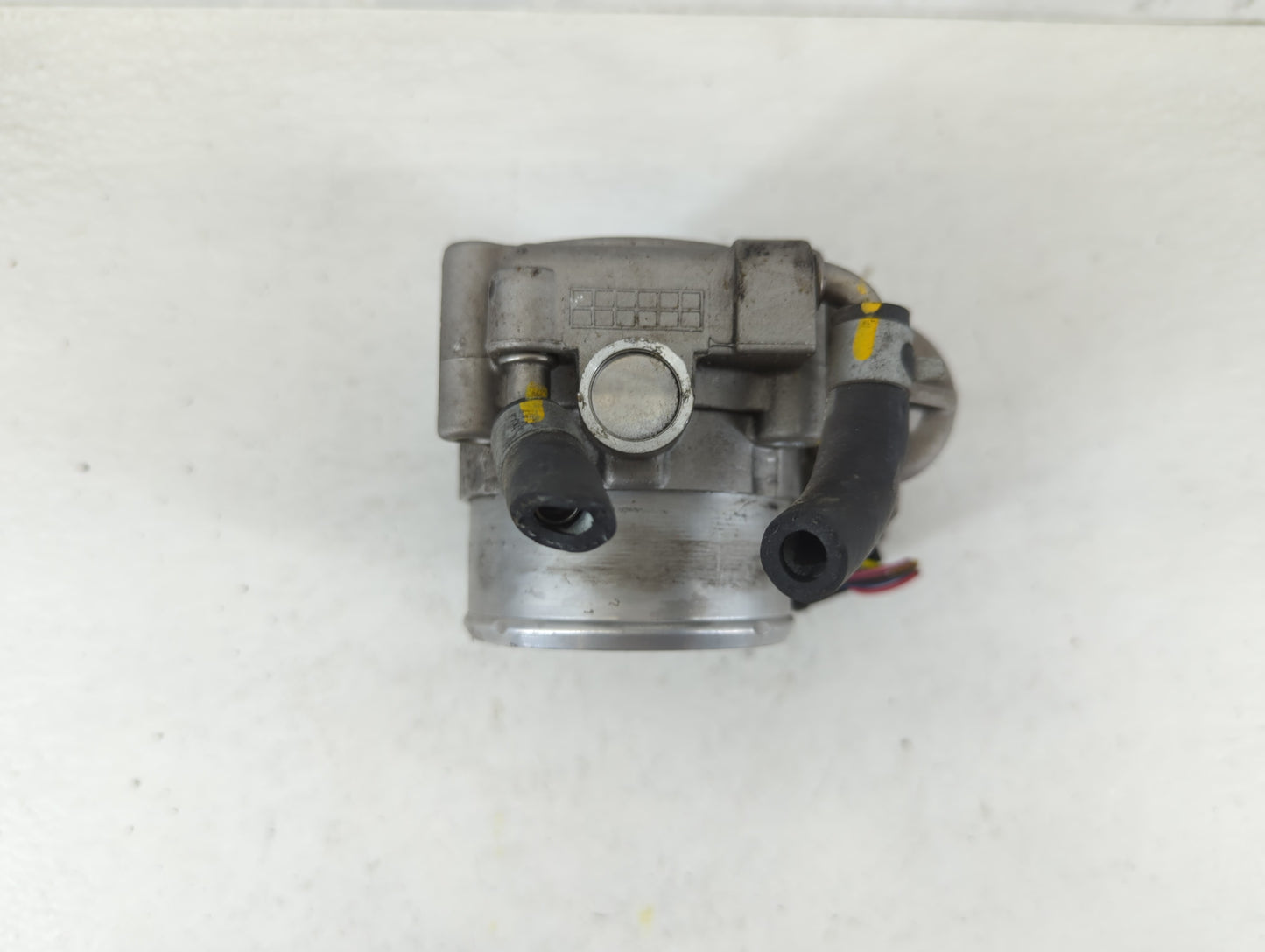 2015-2019 Hyundai Sonata Throttle Body P/N:35100-2G600 Fits Fits 2015 2016 2017 2018 2019 2020 2021 OEM Used Auto Parts - Oe