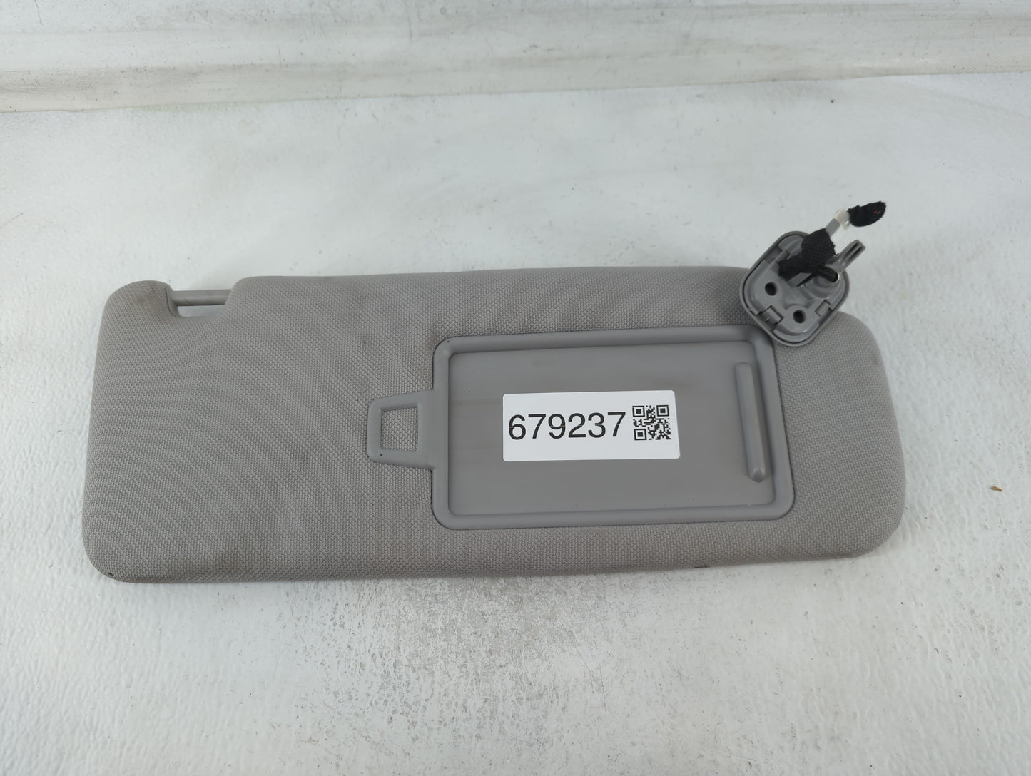 2015-2019 Hyundai Sonata Sun Visor Shade Replacement Passenger Right Mirror Fits Fits 2015 2016 2017 2018 2019 OEM Used Auto