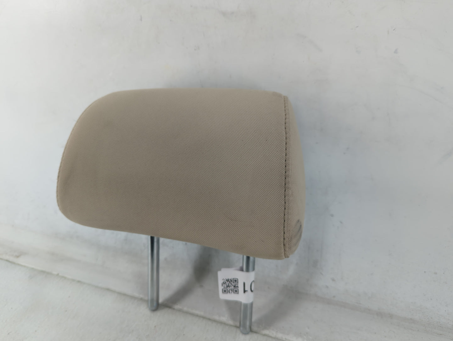 2015-2017 Hyundai Sonata Headrest Head Rest Front Driver Passenger Seat - Oemusedautoparts1.com